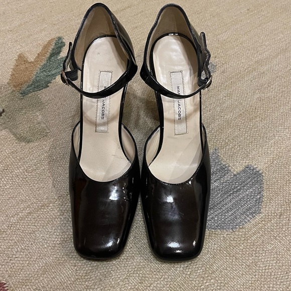 marc jacobs mary jane shoes